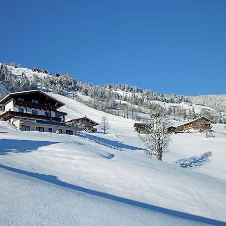 Beautiful Apartment In Brixen In The Thale บริกเซินอิมทาเล ภายนอก รูปภาพ