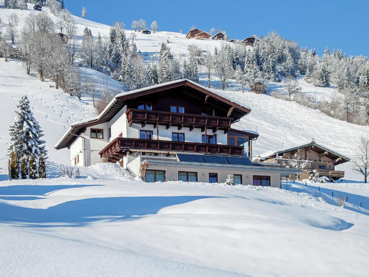 Beautiful Apartment In Brixen In The Thale บริกเซินอิมทาเล ภายนอก รูปภาพ