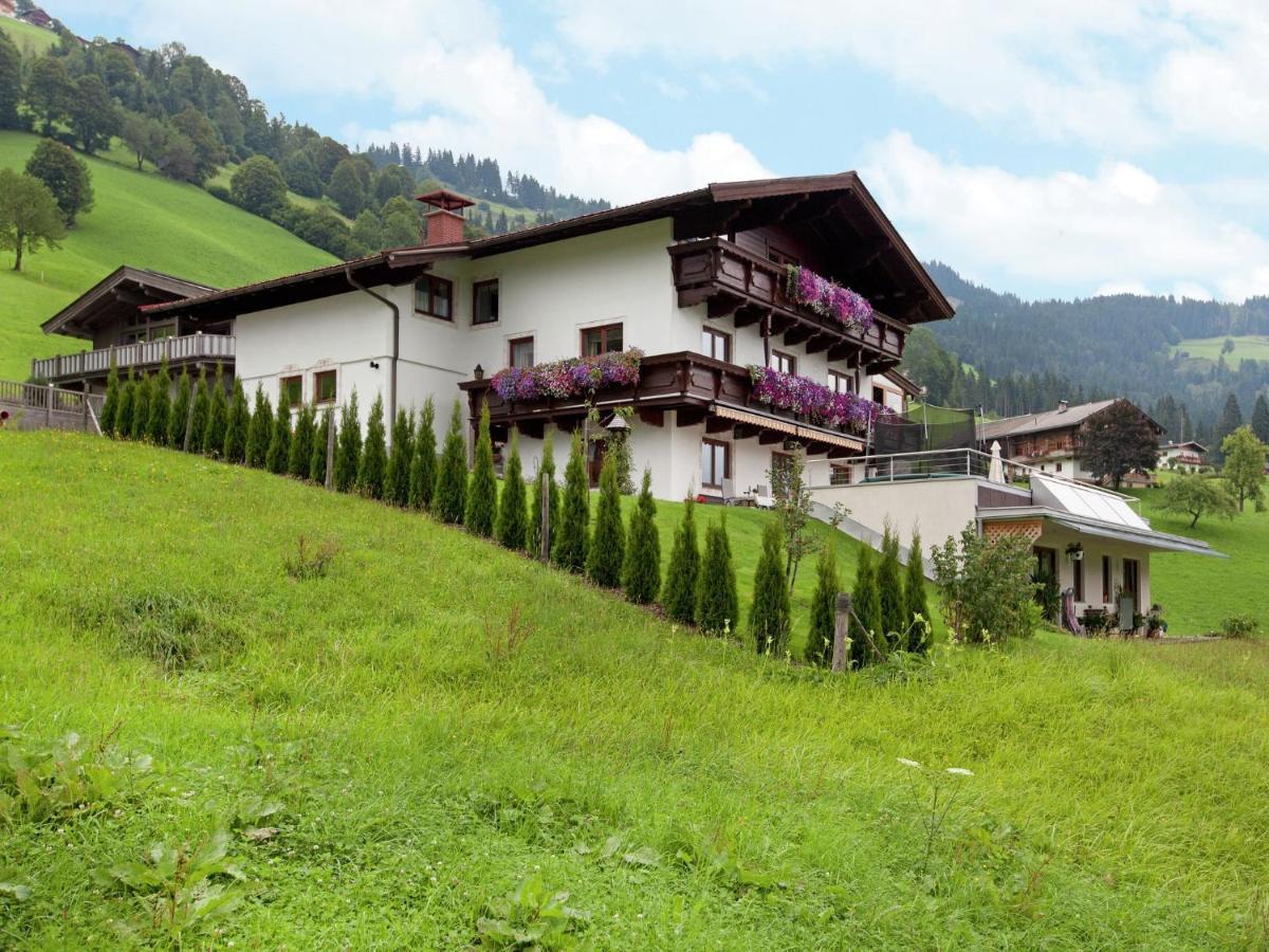 Beautiful Apartment In Brixen In The Thale บริกเซินอิมทาเล ภายนอก รูปภาพ