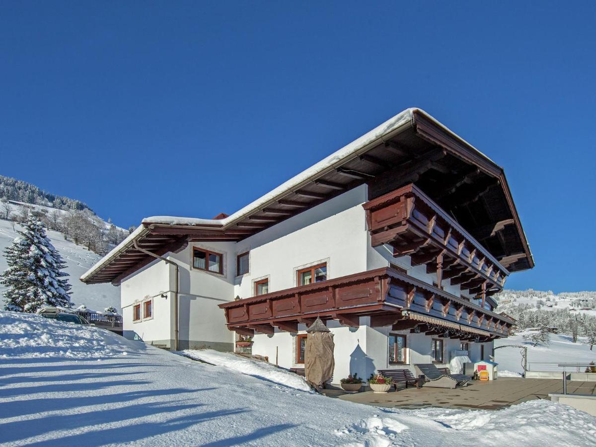 Beautiful Apartment In Brixen In The Thale บริกเซินอิมทาเล ภายนอก รูปภาพ